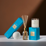Load image into Gallery viewer, Glasshouse Fragrances 250ml Diffuser - MIDNIGHT IN MILAN - Saffron &amp; Rose

