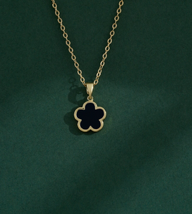 Flower Pendant Necklace - Black