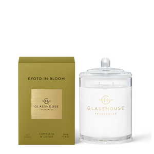 Glasshouse Fragrances 380g Soy Candle - KYOTO IN BLOOM - Camellia & Lotus